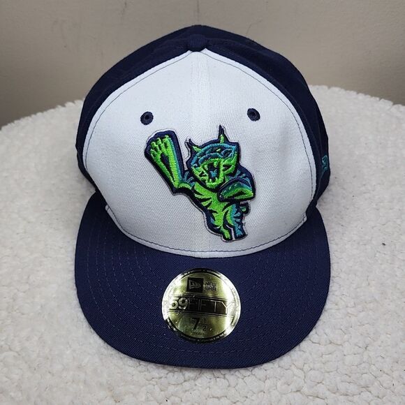 NWT New Era Men's Navy Lynchburg Hillcats Authentic Collection Team 59FIFTY - Picture 2 of 7